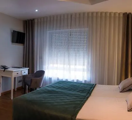 Imperhotel By Umbral מלון פאטימה