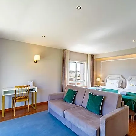 Imperhotel By Umbral 3*