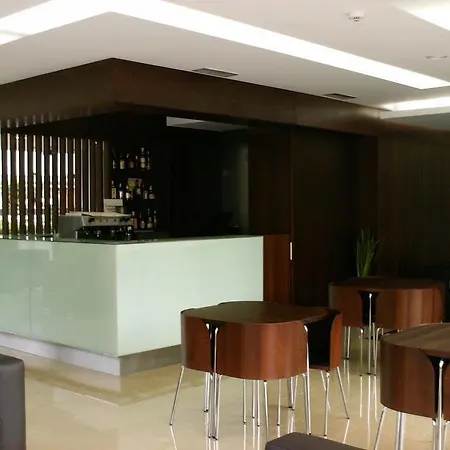 Imperhotel By Umbral