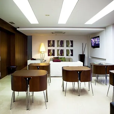 Hotell Imperhotel By Umbral 3*