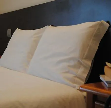 Hotell Imperhotel By Umbral 3*