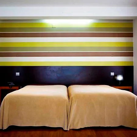 Hotell Imperhotel By Umbral 3*